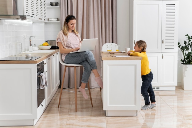 Kuchnie Ikea praktyczne i stylowe rozwiązania dla domu