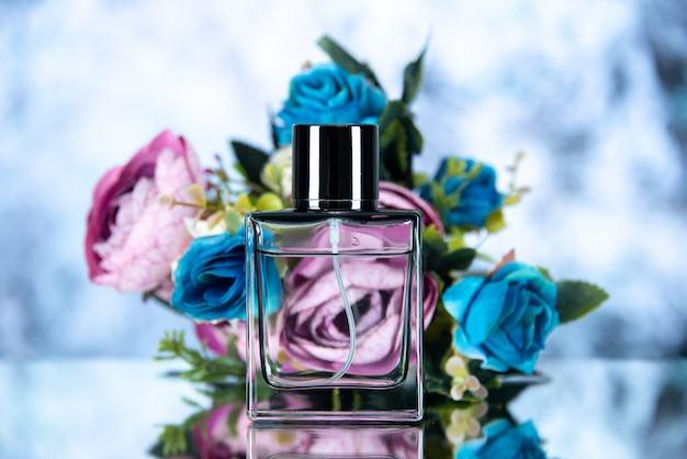Dawne perfumy z Pewexu które warto poznać teraz