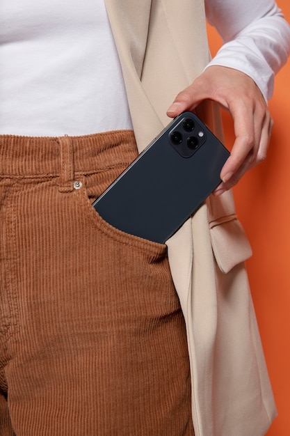 Modne etui na telefon które łączy styl i funkcjonalność