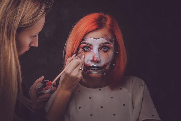 Makijaż na Halloween łatwy i efektowny krok po kroku