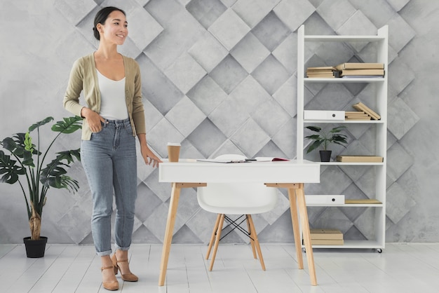 Ikea komody do salonu sprawdzone i stylowe modele