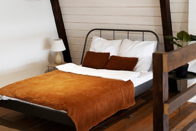 Łóżko Hemnes Ikea praktyczne i stylowe rozwiązanie do sypialni
