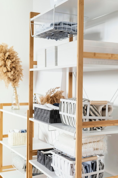 Regały Ikea idealne do każdego wnętrza domu